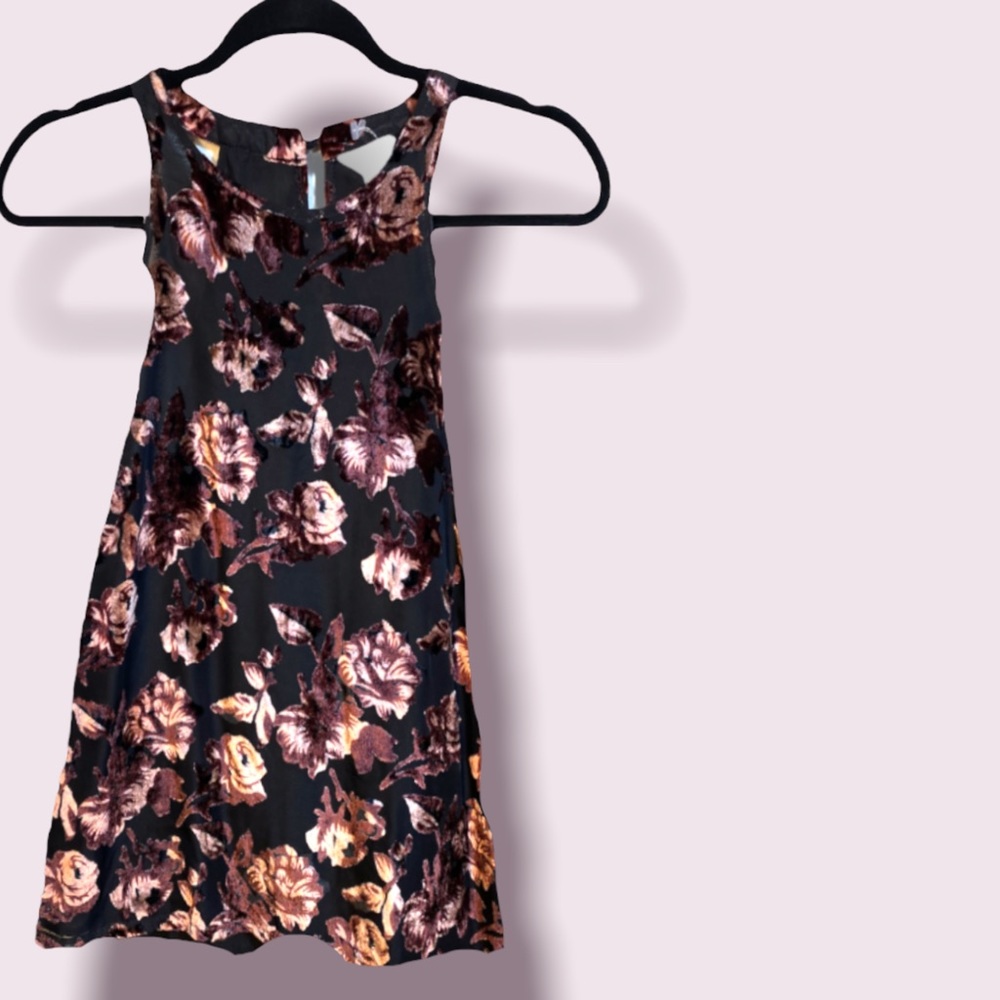 A DIVA women's top sleeveless lined floral viscose Medium new fancy anthro